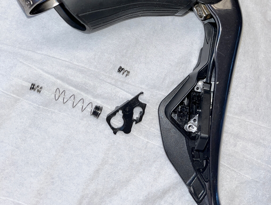 ST-R8070 Di2 Hydraulic Disc Brake Dual Control Lever